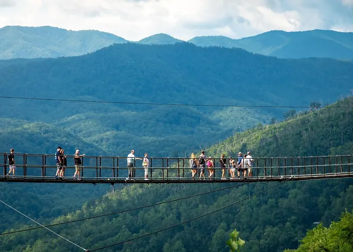 Smoky Mountain Splash Gatlinburg